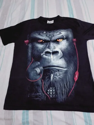 Camiseta preta unissex