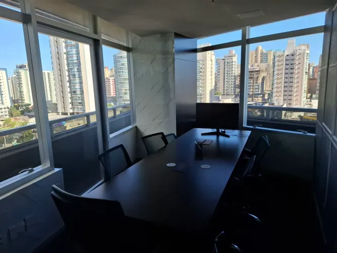 Sala Comercial  na Praia da Costa 