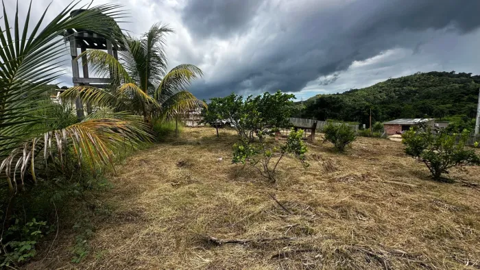 Terreno medindo 10x30