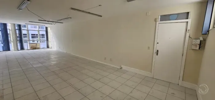 Imóvel para venda tem 83 metros quadrados em Centro - Florianópolis - SC