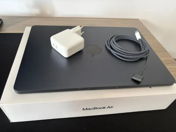 MacBook Air M2 Midnight 500gb 8gb RAM 13,6? 2022
