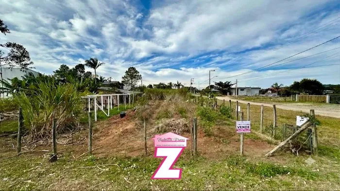 TERRENO COMERCIAL E RESIDENCIAL NA PINHEIRA