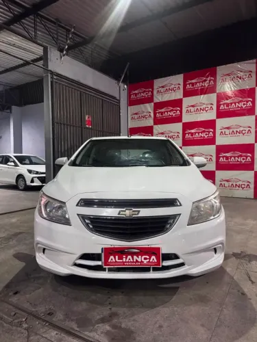 Chevrolet Onix Hatch LT 1.0 8V Flex Power Mec. 4P 2015