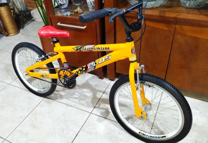 Bicicleta BMX aro 20