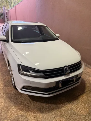 Volkswagen Jetta Comfortline 1.4 TSI 16V 4P Aut. 2017