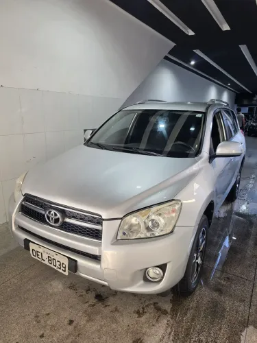 Toyota RAV4 2.4 4X2 16V 170cv Aut. 2012