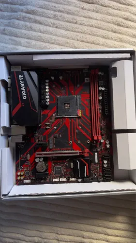 Placa mãe para retirada de peças