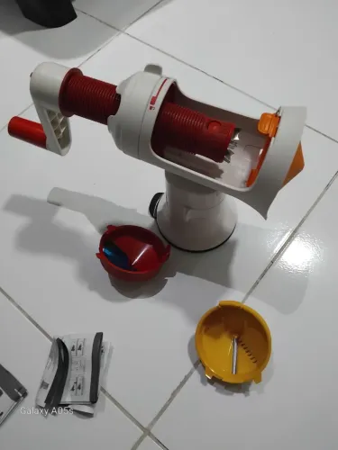 Máquina de fazer salada