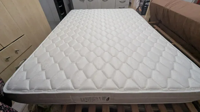 Colchão Herval Frontier 60 Casal 138x188 - Ótimo Estado