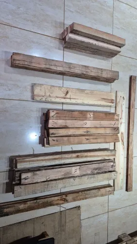 Ripas de pallets diversas medidas 0.60cm*0.80cm*1MT*1.20MT. Entregamos com taxa.