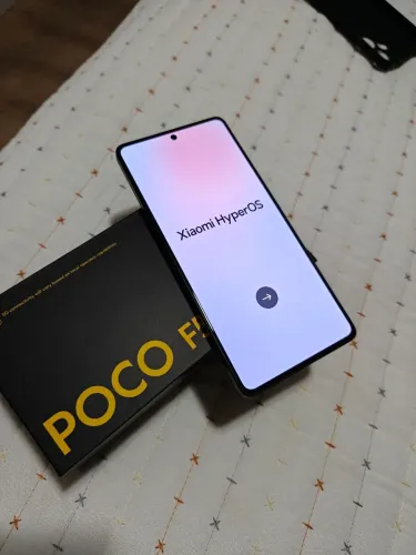 Poco F5 - LEIA