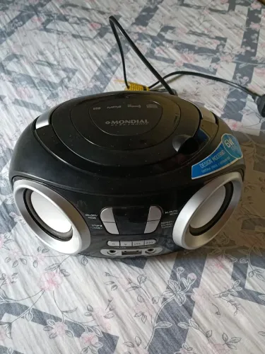 RÁDIO MONDIAL
