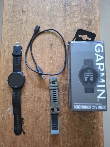 Garmin Forerunner 245 music