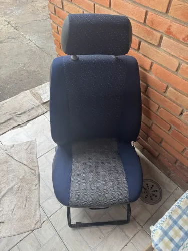 Jogo de bancos do Fiat palio 2001