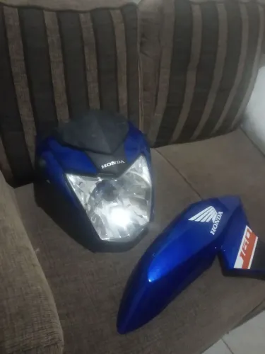 Carenagem da 160 azul 