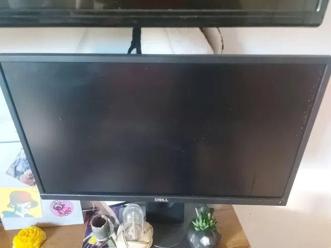 Monitor Dell 24 polegadas negociavel