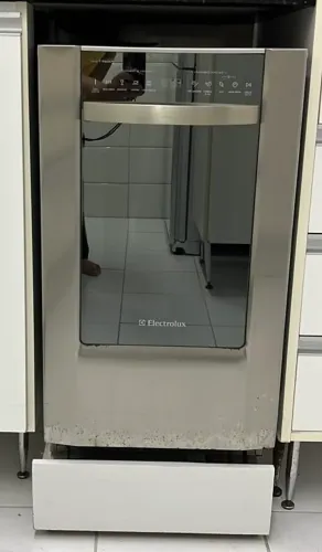 Máquina de lavar louça Electrolux - não esquenta a água