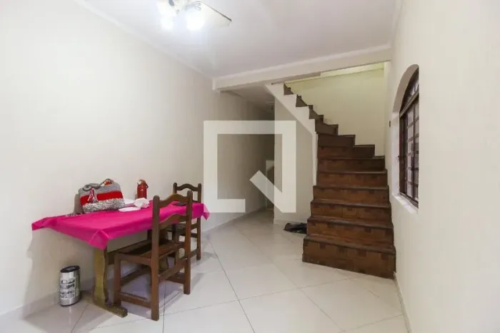 Casa à Venda - Vila Jacuí, 3 Quartos, 149 m2