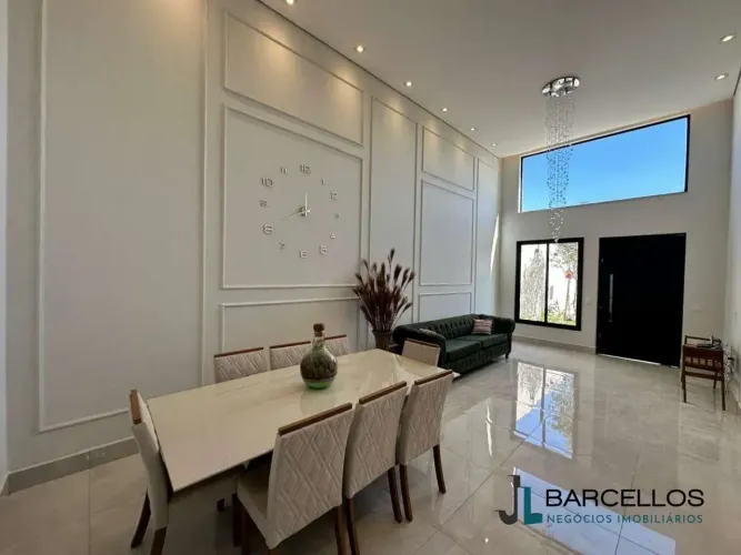 Casa à Venda - Residencial Telini