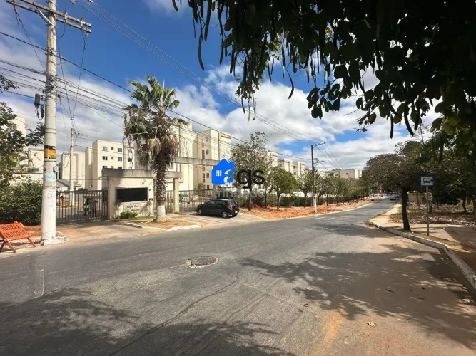 Oportunidade!! Excelente apartamento 02 quartos no bairro Chácaras Del Rey.