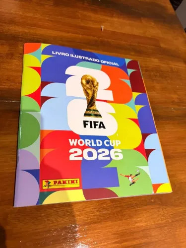 Álbum Copa do mundo + 180 figurinhas
