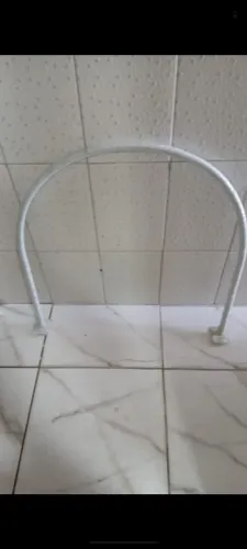 Vendo ara para provador R$80,00.