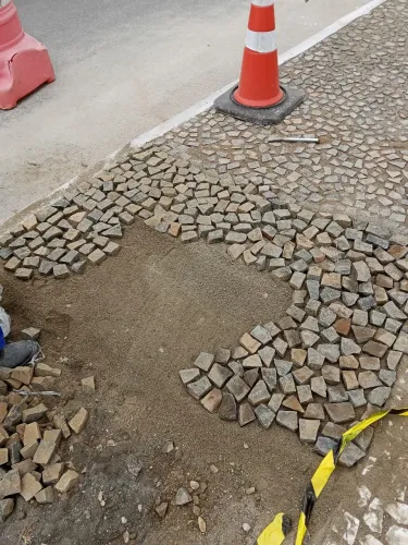 Mão de obra, calçamento peti pave