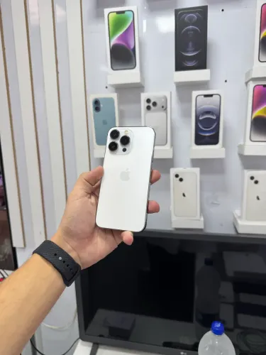 IPhone 13 Pro - 128GB ( Branco ) 