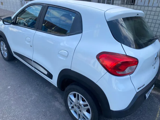 Renault Kwid Intense 1.0 Flex 12V 5P Mec. 2018