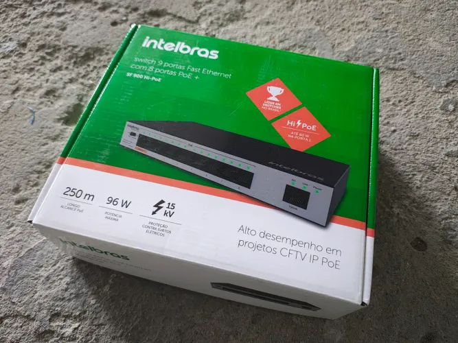 Switch SF 900 HI POE Intelbras Novo
