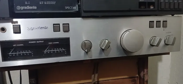 Amplificador gradiente raro