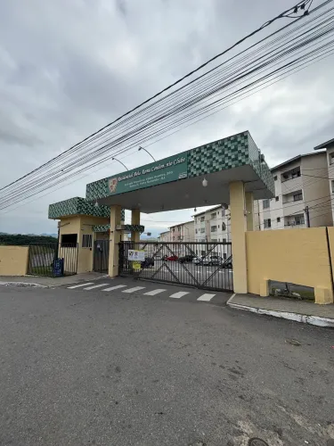 Apartamento em condomínio fechado(Bela Roma)