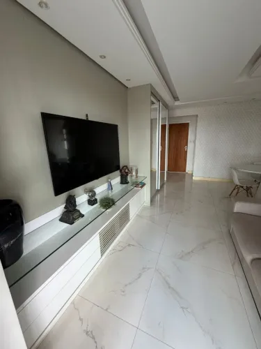 ALUGO APARTAMENTO MOBILIADO 3/4 VOM SUITE
