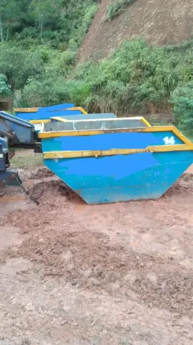 Caçambas 5m3 para Poliguindastes.