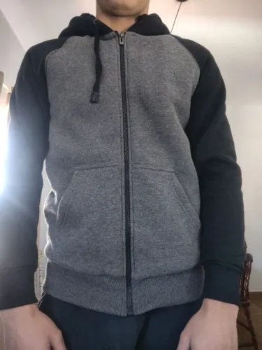 Moletom Masculino com Capuz e Zíper Cinza e Preto - Ótimo Estado