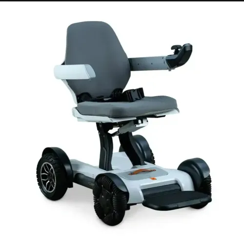 Cadeira de rodas motorizada dobrável Spacemed