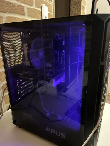 PC Gamer + Monitor