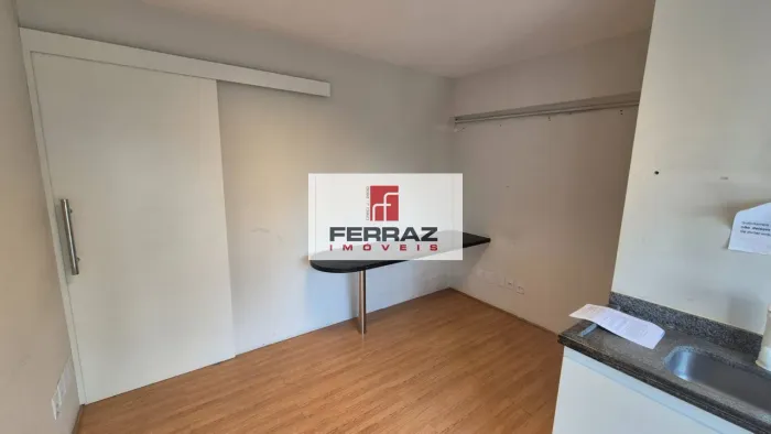 Sala comercial para aluguel no tirol, banheiro privativo, piso laminado, recepção, quatro 
