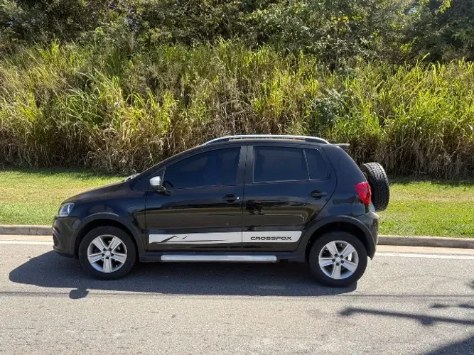Volkswagen Crossfox 1.6 MI Total Flex 8V 5P 2011