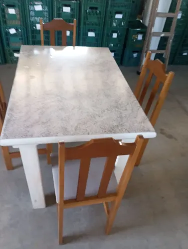 Pia com cuba de inox, mesa e armario