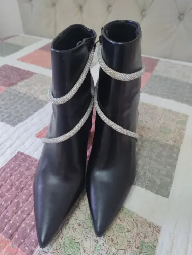 Bota marca Vizzano novíssima!!! 