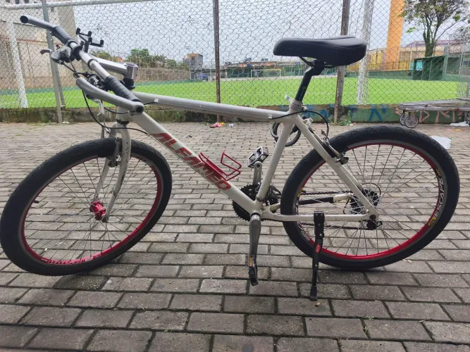 Bicicleta aro 26 ALFAMEO