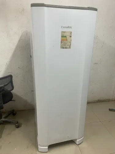 GELADEIRA ESMALTEC FRRTE GRÁTIS 