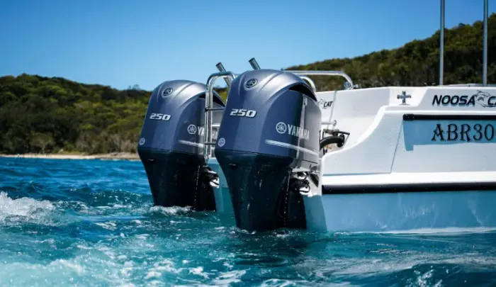 Parelha Yamaha 250HP Cinza - Motor Novo