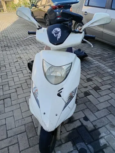 Moto Suzuki Burgman 125 R$3.000