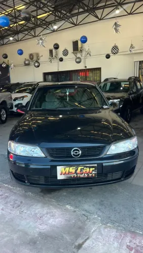 Chevrolet Vectra CD 2.2 16V / 2.0 16V Mec./aut. 2004
