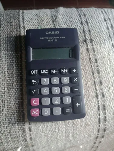 Vendo Calculadora de Bolso Casio