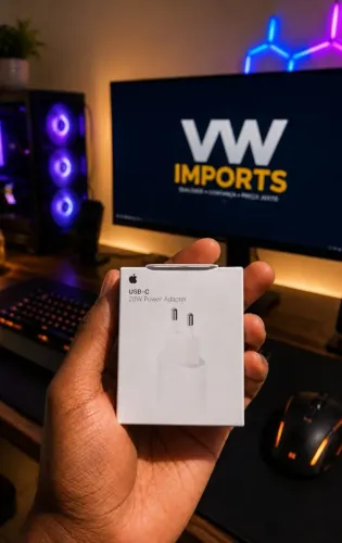 Carregador Original Apple 20W USB-C para iPhone<br><br>Garantia