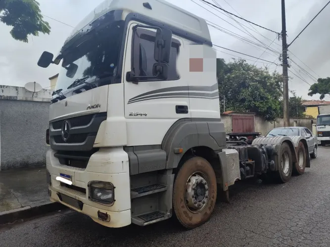 MB Axor 2544 (aceita troca)