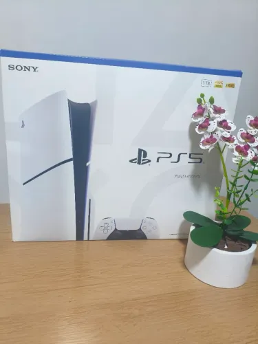 PS5 Novo!! Desbloqueado!! Com disco !